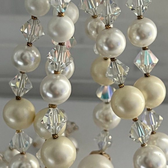 Vintage Vendome 3 Strand Faux Pearl AB Crystal Gold Filigree Necklace Earrings - Picture 14 of 15